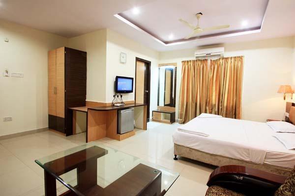 Hotel Sitara Royal Hyderabad Exteriör bild